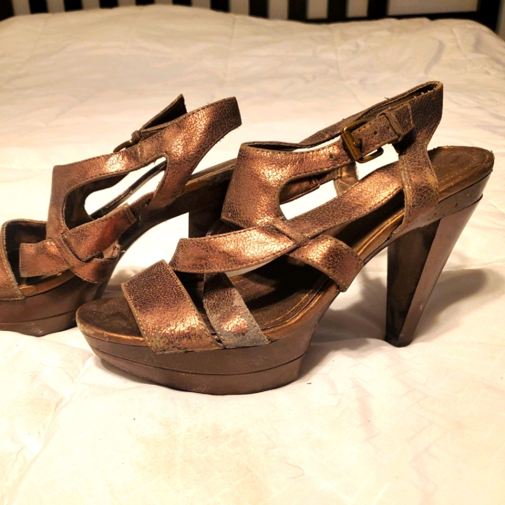 Maurices Bronze Strap Heels. Metallic bronz